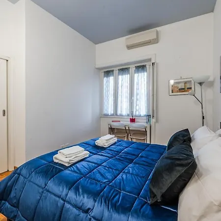 Centro Duomo-wifi-metro Apartment *